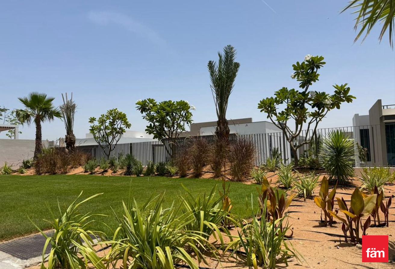 Tophill | Landscaped Garden | Stand Alone Villa photo 13