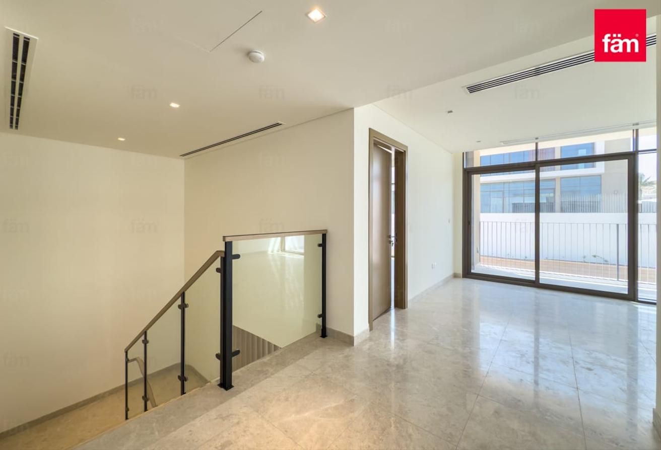 Tophill | Landscaped Garden | Stand Alone Villa photo 17
