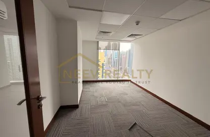 Office Space - Studio for rent in Sheikh Zayed Road - Dubai