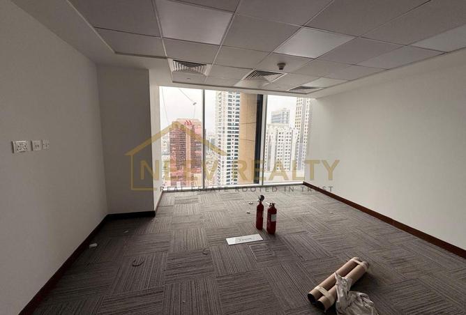 74246156 - صورة العقار 3