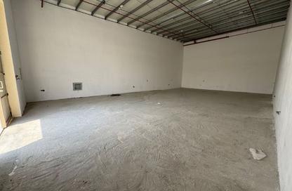 Warehouse - Studio - 1 for rent in Al Noor Tower Ajman - Al Jurf Industrial 3 - Al Jurf Industrial - Ajman