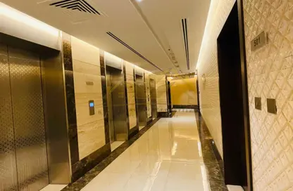 Apartment - 1 Bedroom - 2 Bathrooms for rent in Jumeirah Garden City - Al Satwa - Dubai