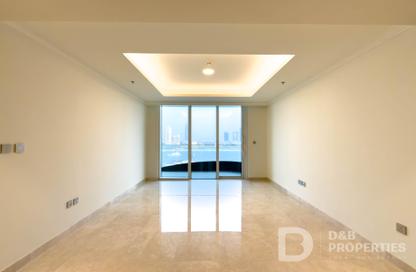 Apartment - 2 Bedrooms - 2 Bathrooms for rent in Palace Beach Residence Tower 2 - Palace Beach Residence - Emaar Beachfront - Dubai Harbour - Dubai