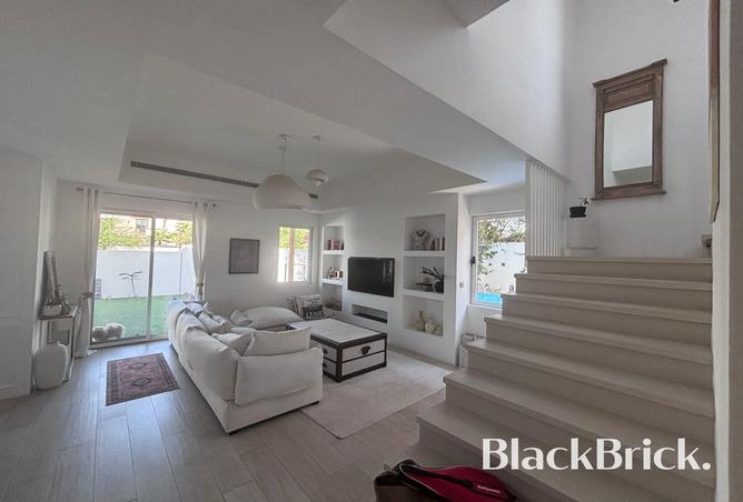 89185969 - Property Main Image