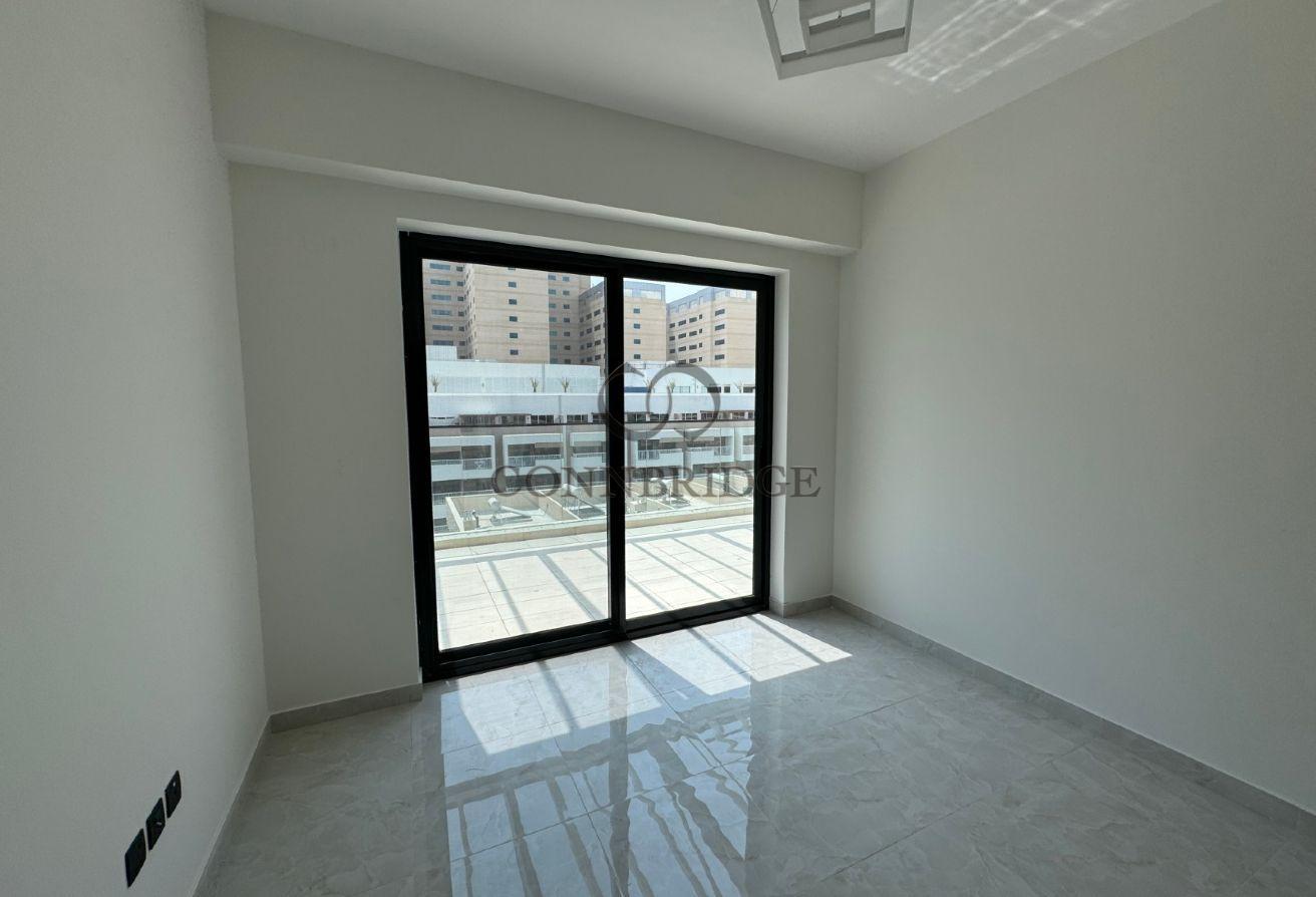 Vacant 2BHK + Study Room | Big Layout | Affordable photo 4