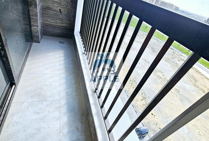 72720409 - صورة العقار 3