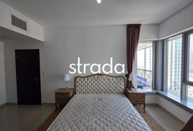 Fully Furnished | Spacious 1 Bed | 2 Bath photo 3