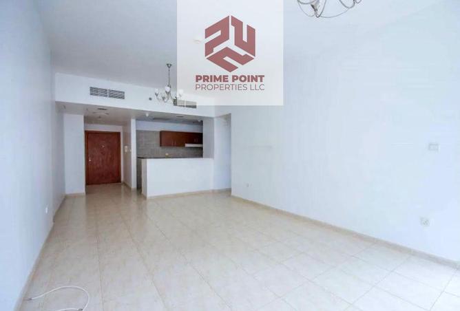 87053400 - Property Image 2
