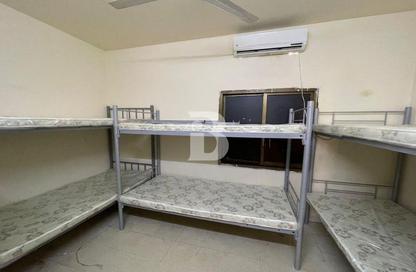 Labor Camp - Studio for rent in Al Quoz 4 - Al Quoz - Dubai