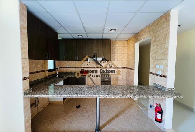 100433012 - Property Image 3