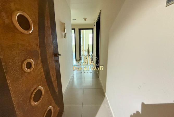 72305448 - Property Main Image