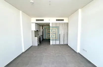 شقة - 1 حمام للايجار في مساكن فييرا - مدينة دبي للإنتاج (اي ام بي زد) - دبي