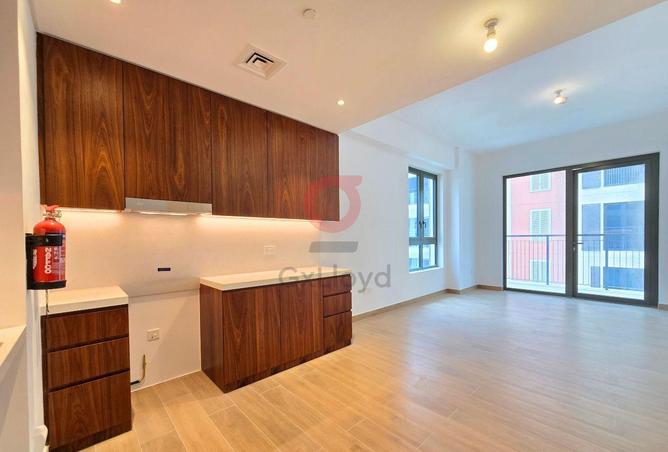 79848677 - Property Image 2