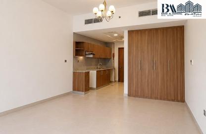Apartment - Studio - 1 Bathroom for rent in Masaken Al Muteena 01 - Al Muteena - Deira - Dubai Apartment - Studio - 1 Bathroom for rent in Masaken Al Muteena 01 - Al Muteena - Deira - Dubai