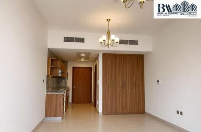 Apartment - Studio - 1 Bathroom for rent in Masaken Al Muteena 01 - Al Muteena - Deira - Dubai Apartment - Studio - 1 Bathroom for rent in Masaken Al Muteena 01 - Al Muteena - Deira - Dubai