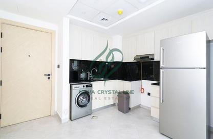 Apartment - 3 Bedrooms - 3 Bathrooms for rent in Binghatti Avenue - Al Jaddaf - Dubai