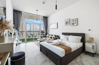 Apartment - Studio - 1 Bathroom for rent in Millennium Binghatti Residences - Business Bay - Dubai