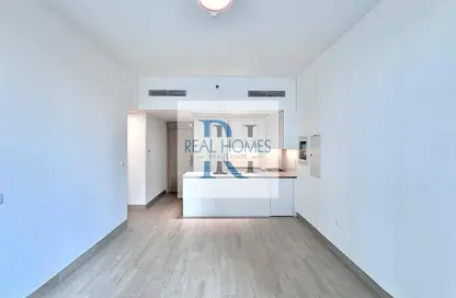 شقة - 2 غرف نوم - 3 حمامات للايجار في لوما بارك فيوز - منطقة 14 - قرية جميرا الدائرية - دبي