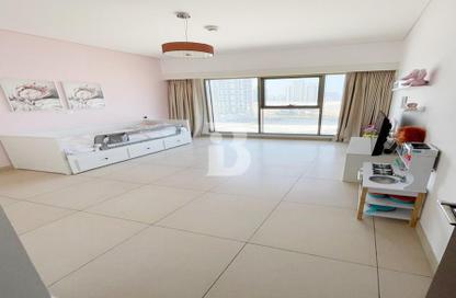 Apartment - 2 Bedrooms - 3 Bathrooms for rent in The Wave - Najmat Abu Dhabi - Al Reem Island - Abu Dhabi