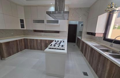 Villa - 5 Bedrooms - 7 Bathrooms for rent in Al Amira Village - Al Yasmeen - Ajman Villa - 5 Bedrooms - 7 Bathrooms for rent in Al Amira Village - Al Yasmeen - Ajman