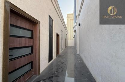 Villa - 6 - 7+ for rent in Madinat Al Riyad - Abu Dhabi Villa - 6 - 7+ for rent in Madinat Al Riyad - Abu Dhabi