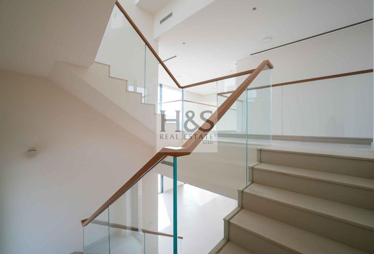 4Bed+Maid | Big Plot | Park View | Farm Gardens photo 7