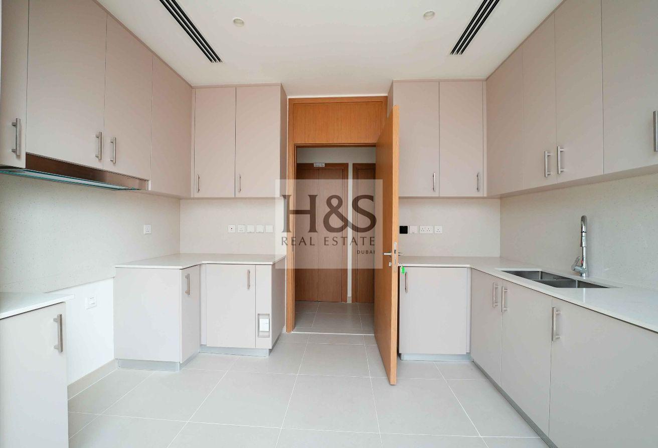 4Bed+Maid | Big Plot | Park View | Farm Gardens photo 6