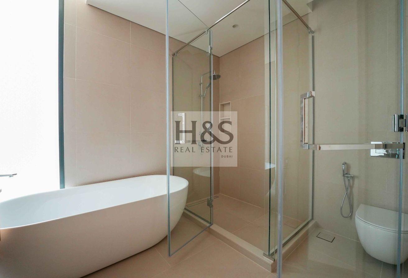 4Bed+Maid | Big Plot | Park View | Farm Gardens photo 16