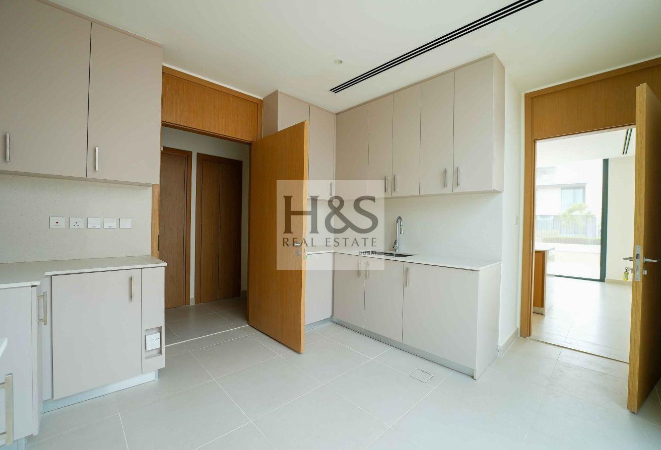 4Bed+Maid | Big Plot | Park View | Farm Gardens photo 5