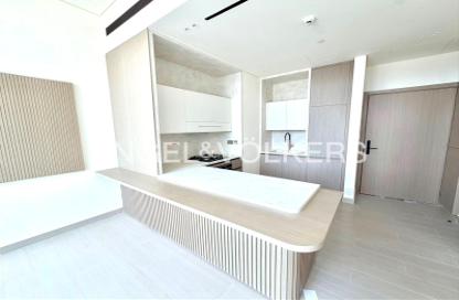 Apartment - 1 Bedroom - 2 Bathrooms for rent in Binghatti Phantom - District 17 - Jumeirah Village Circle - Dubai Apartment - 1 Bedroom - 2 Bathrooms for rent in Binghatti Phantom - District 17 - Jumeirah Village Circle - Dubai