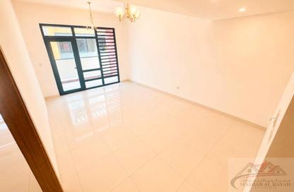 Apartment - 1 Bedroom - 2 Bathrooms for rent in Muwaileh 29 Building - Muwaileh - Sharjah