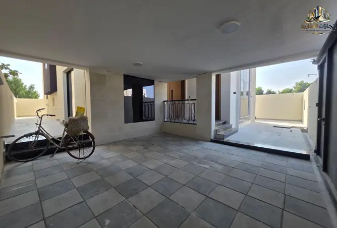 166085730 - Property Image 2