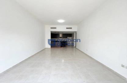 شقة - 2 غرف نوم - 3 حمامات للبيع في مبنى 157 - طراز حديث - ديسكفري جاردنز - دبي
