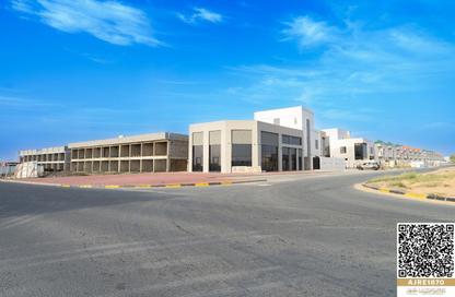 عمارة بالكامل - استوديو - 1 حمام للبيع في الحليو 2 - الحليو - عجمان
