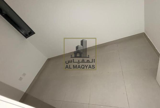 128842946 - Property Main Image