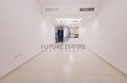Apartment - 1 Bedroom - 2 Bathrooms for rent in Airport Road Area - Al Garhoud - Dubai Apartment - 1 Bedroom - 2 Bathrooms for rent in Airport Road Area - Al Garhoud - Dubai