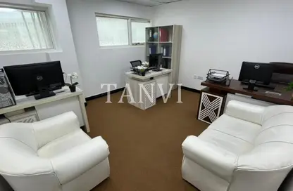 Office Space - Studio - 1 Bathroom for rent in Al Rostamani Building - Port Saeed - Deira - Dubai