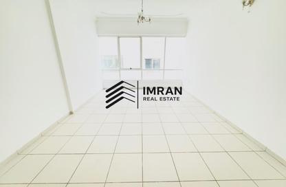 Apartment - 1 Bedroom - 2 Bathrooms for rent in New Al Taawun Road - Al Taawun - Sharjah Apartment - 1 Bedroom - 2 Bathrooms for rent in New Al Taawun Road - Al Taawun - Sharjah