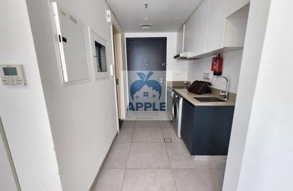 Apartment - Studio - 1 Bathroom for rent in The Link - East Village - Aljada - Sharjah