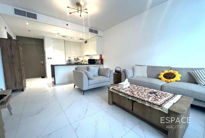 60525380 - Property Image 2