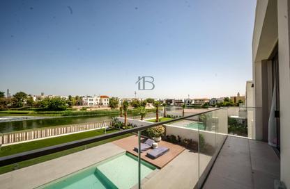 Villa - 5 Bedrooms - 6 Bathrooms for sale in Sunrise Living at Jumeirah Park - District 9 - Jumeirah Park - Dubai