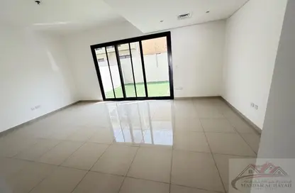 Townhouse - 3 Bedrooms - 4 Bathrooms for rent in Nasma Residence - Al Tai - Sharjah