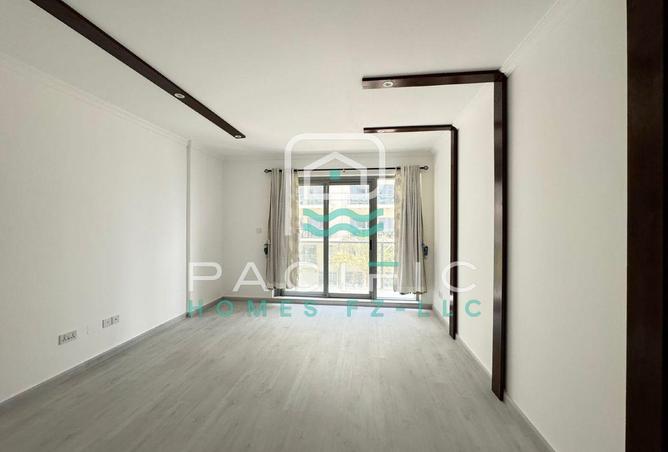 65583185 - صورة العقار 3