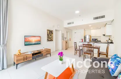 شقة - غرفة نوم - 2 حمامات للايجار في جولف بروموناد 5A - جولف بروميناد 5 - غولف تاون - داماك هيلز - دبي