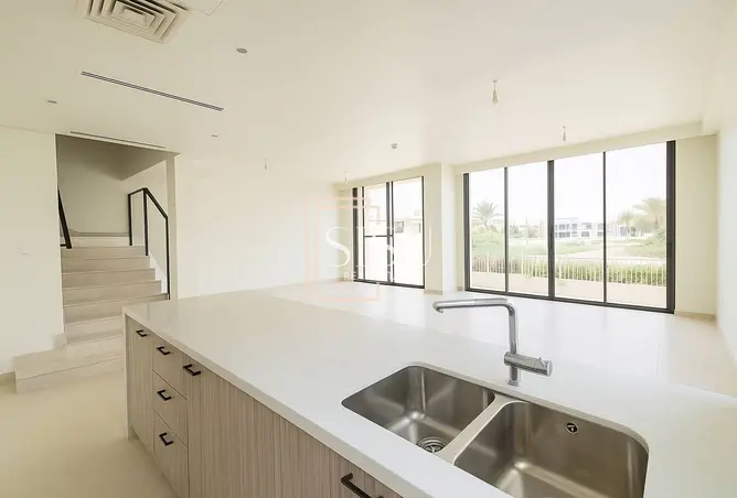 155068977 - Property Image 3