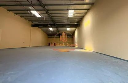Warehouse - Studio - 1 Bathroom for rent in Al Sajaa S - Al Sajaa - Sharjah