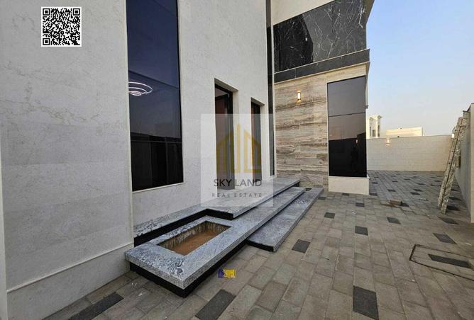 54393060 - Property Image 3