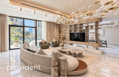 Villa - 4 - 5 for rent in Dubai Marina Moon Tower - Dubai Marina - Dubai Villa - 4 - 5 for rent in Dubai Marina Moon Tower - Dubai Marina - Dubai