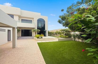 Villa - 5 Bedrooms - 5 Bathrooms for rent in Jumeirah 1 Villas - Jumeirah 1 - Jumeirah - Dubai