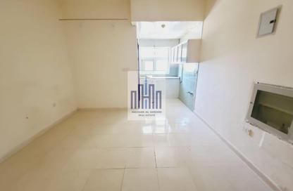 Apartment - Studio - 1 Bathroom for rent in Fire Station Road - Muwaileh - Sharjah